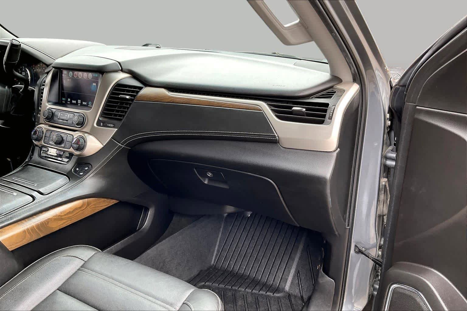 Used 2019 GMC Yukon Denali w/ Open Road Package AWD/4WD image 18