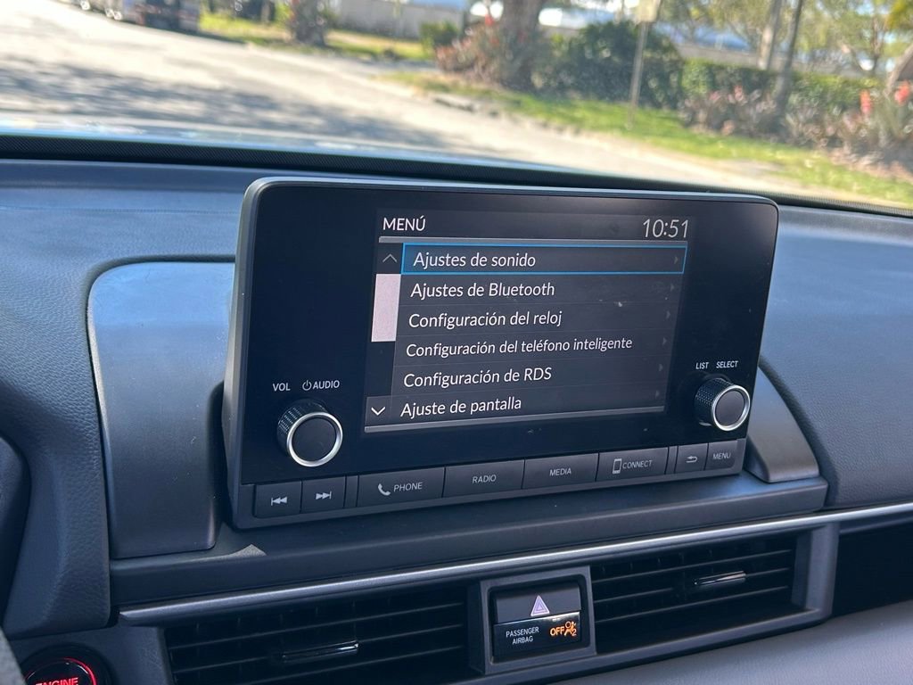 Used 2023 Honda Pilot LX image 44