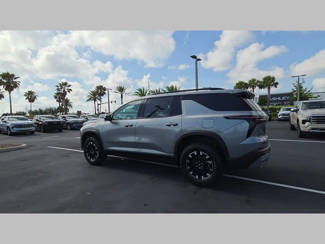 New 2026 Chevrolet Traverse Z71 w/ Driver Confidence Package AWD/4WD image 23