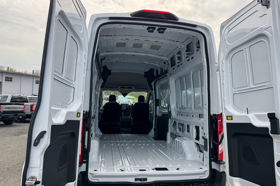 New 2026 Ford Transit 350 148 High Roof AWD w/ Exterior Upgrade Package image 18