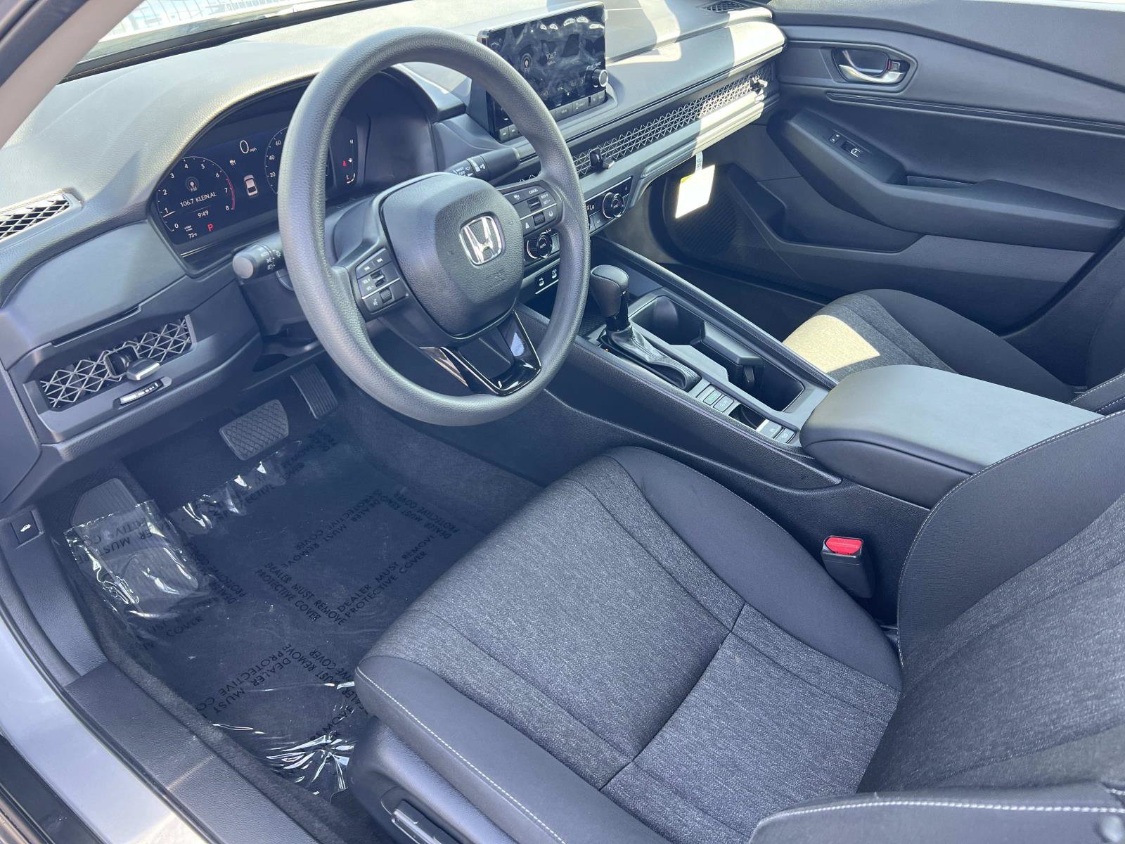 Certified 2025 Honda Accord SE image 5
