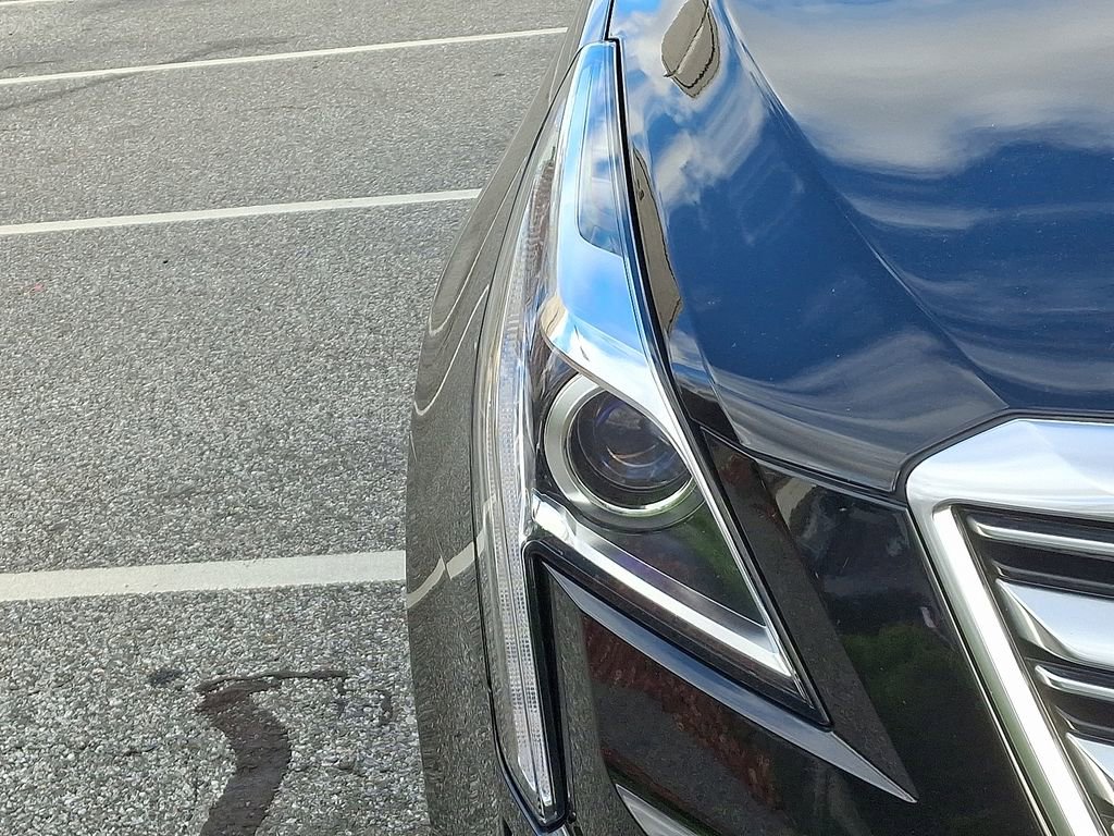 Used 2019 Cadillac XT5 Luxury image 9