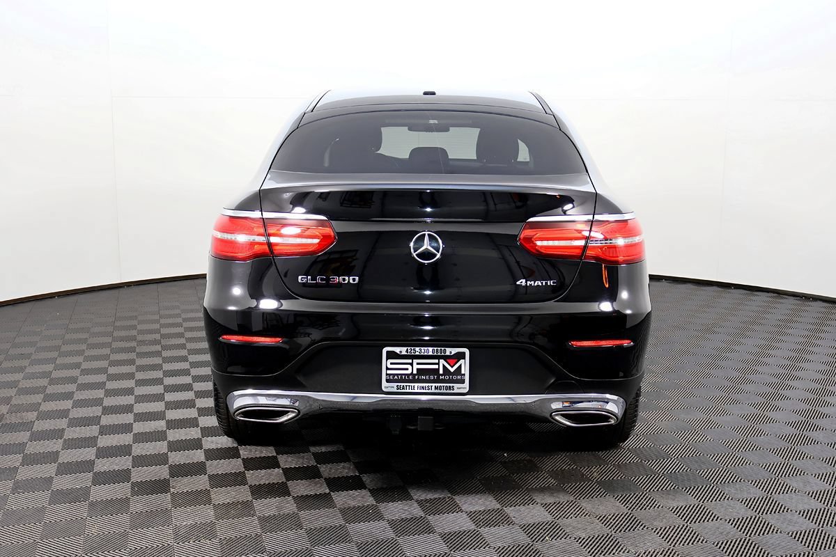 Used 2017 Mercedes-Benz GLC 300 4MATIC Coupe image 9
