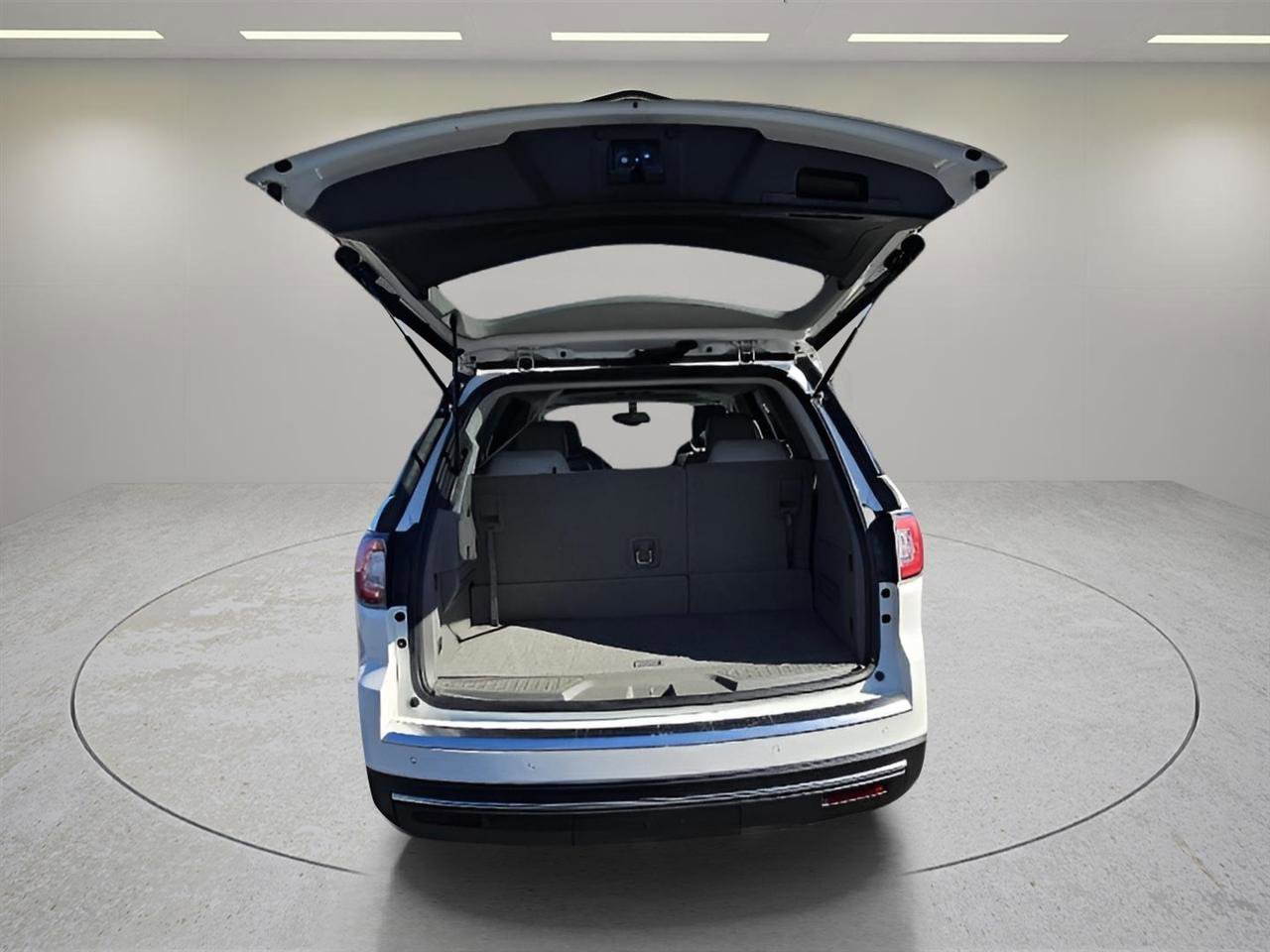 Used 2015 GMC Acadia SLT image 21