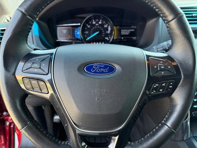 Used 2017 Ford Explorer Limited FWD image 16