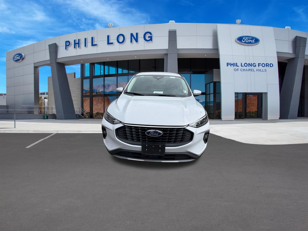 Used 2025 Ford Escape SE FWD image 9