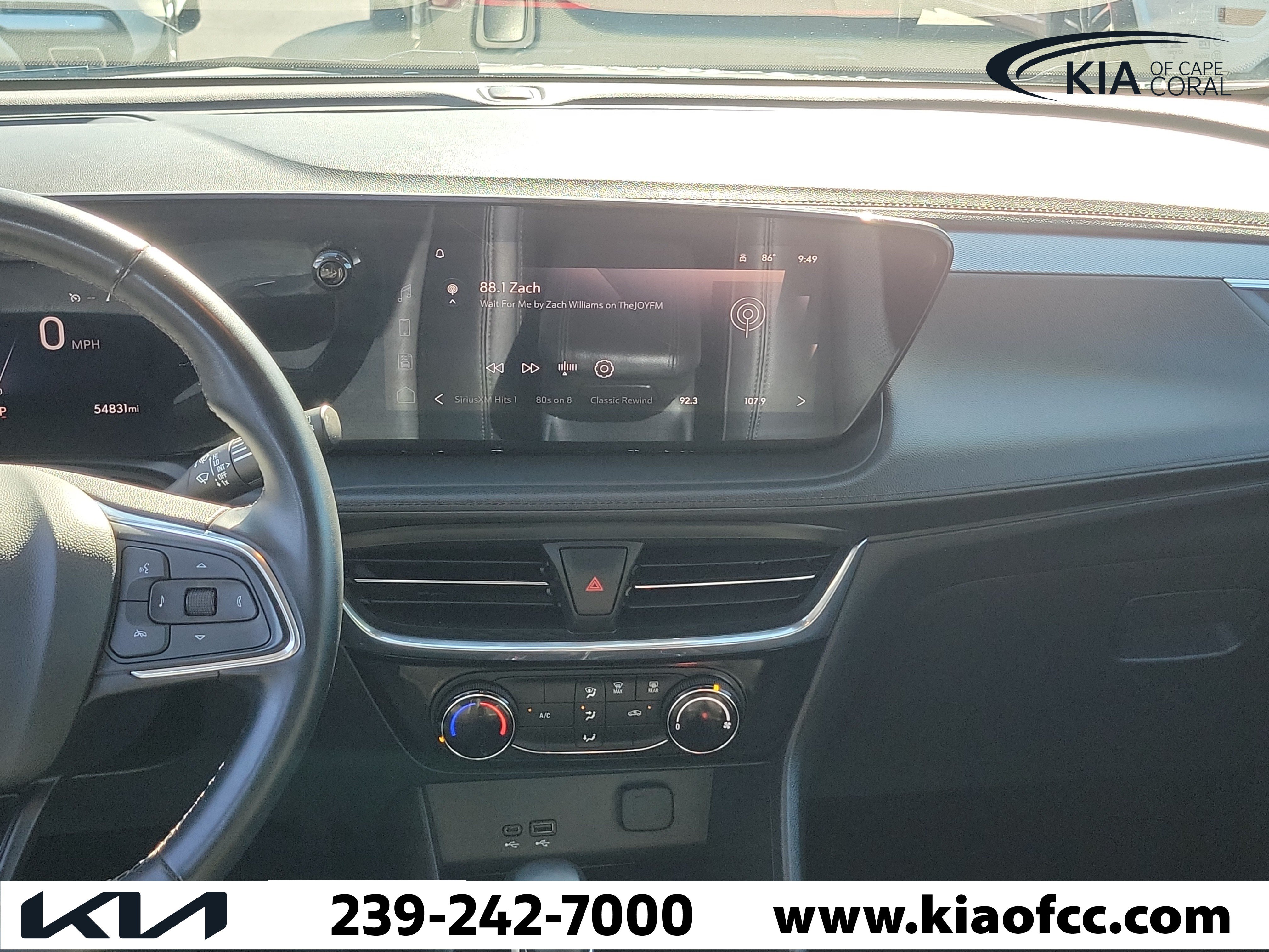 Used 2024 Buick Encore GX Sport Touring AWD/4WD image 19