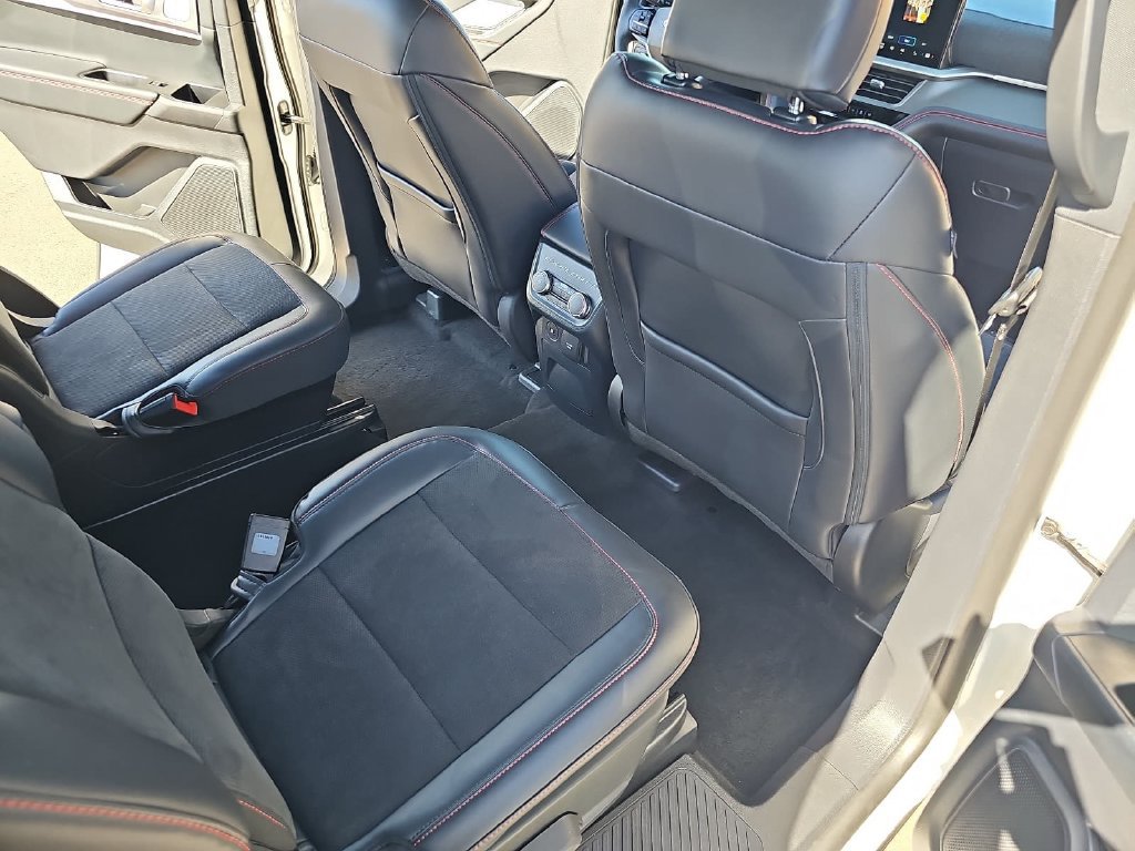 Used 2025 Ford Explorer ST w/ Sun And Sound Package AWD/4WD image 12