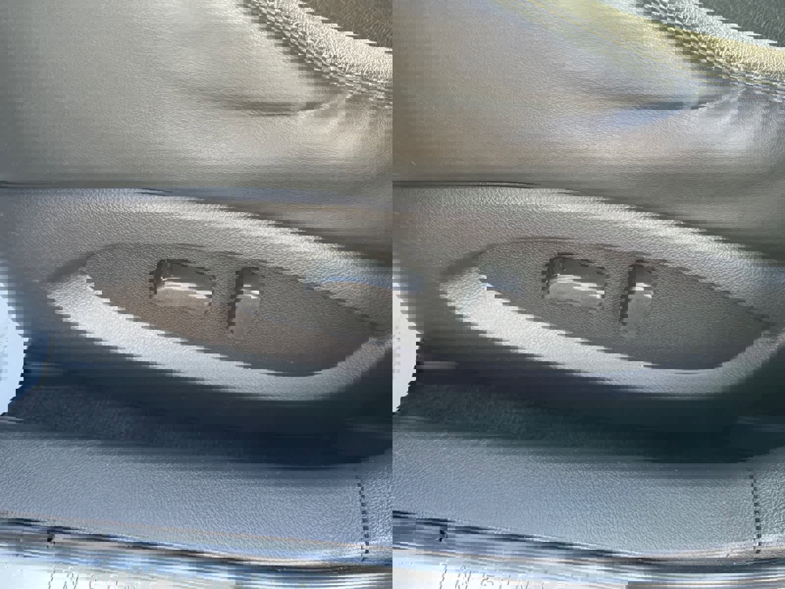 Used 2015 INFINITI QX50 Journey image 17