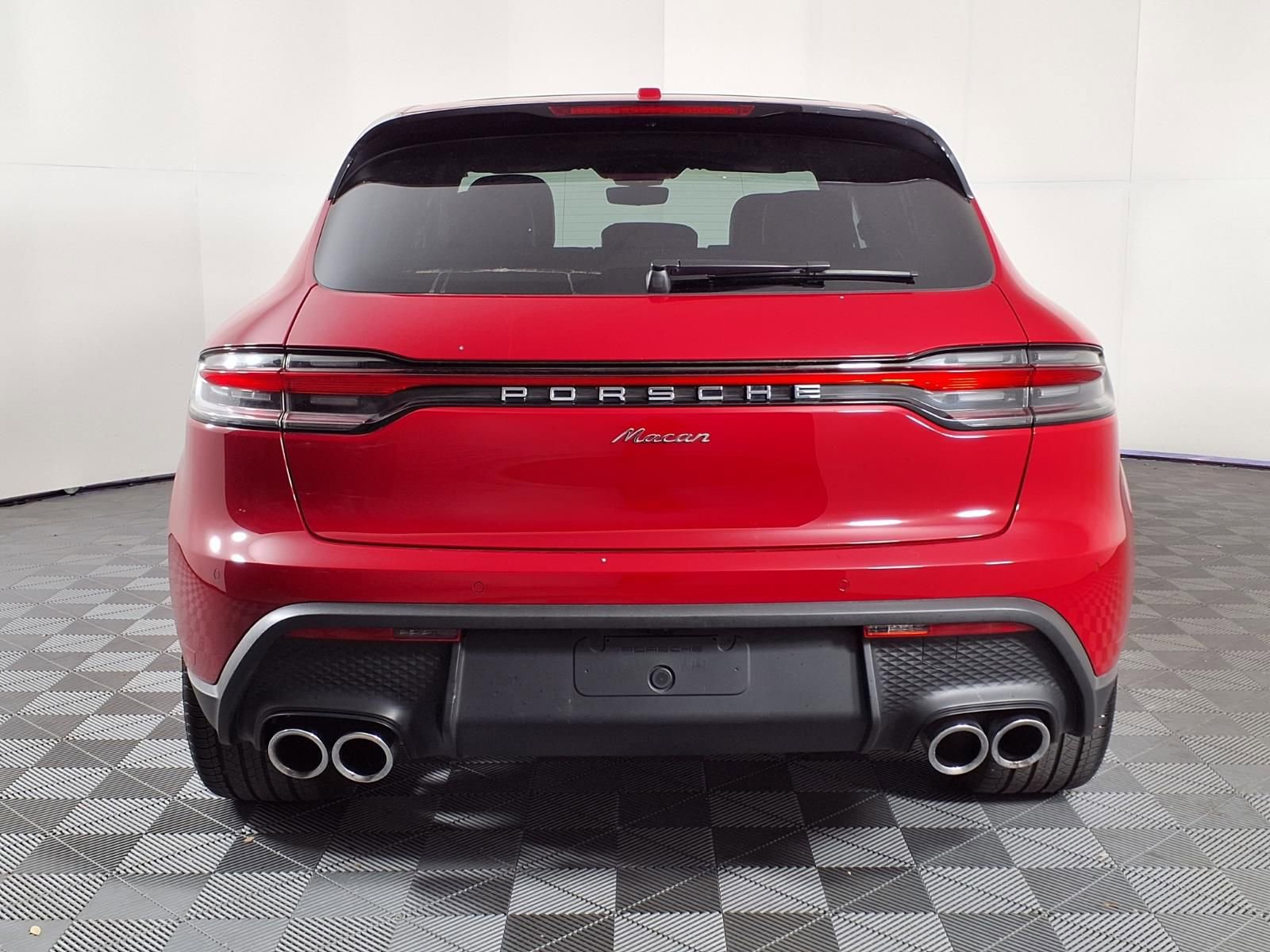 Used 2024 Porsche Macan Turbo image 6