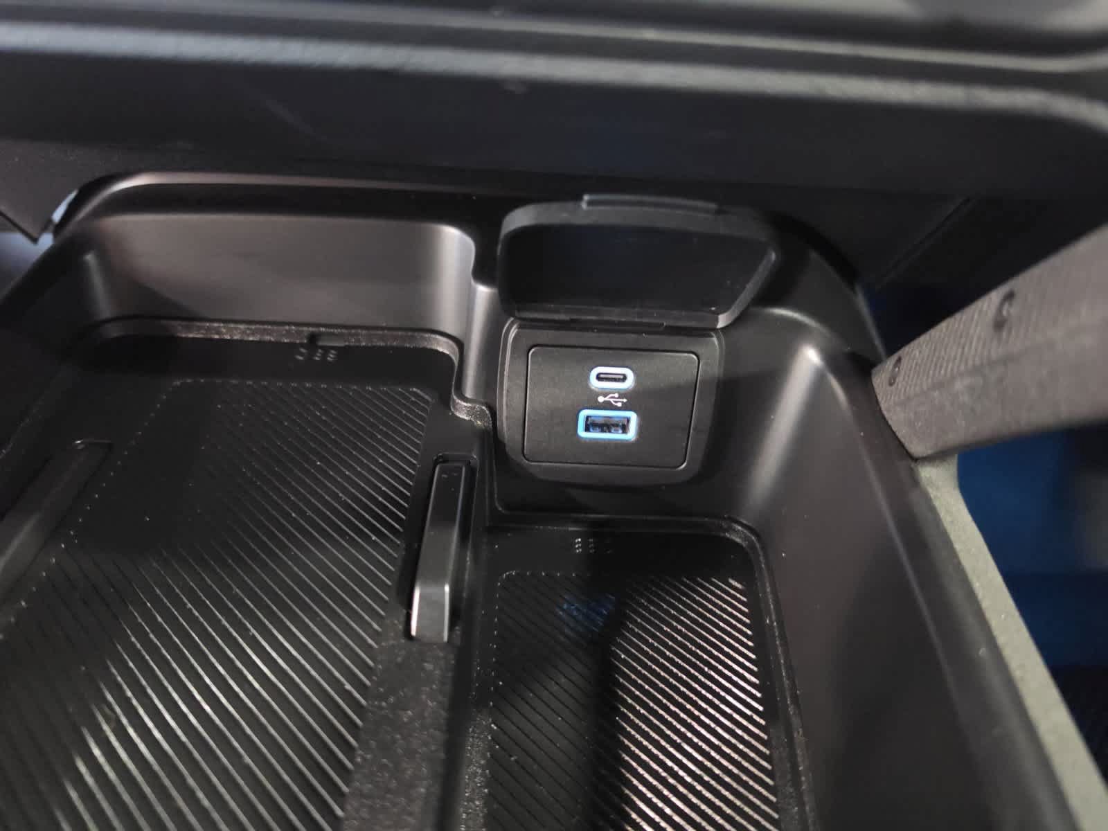 Used 2025 Ford Bronco Badlands AWD/4WD image 29