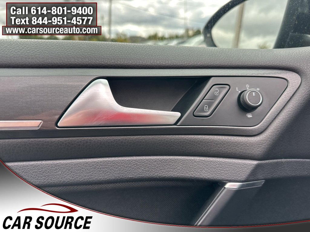 Used 2018 Volkswagen GTI S image 18