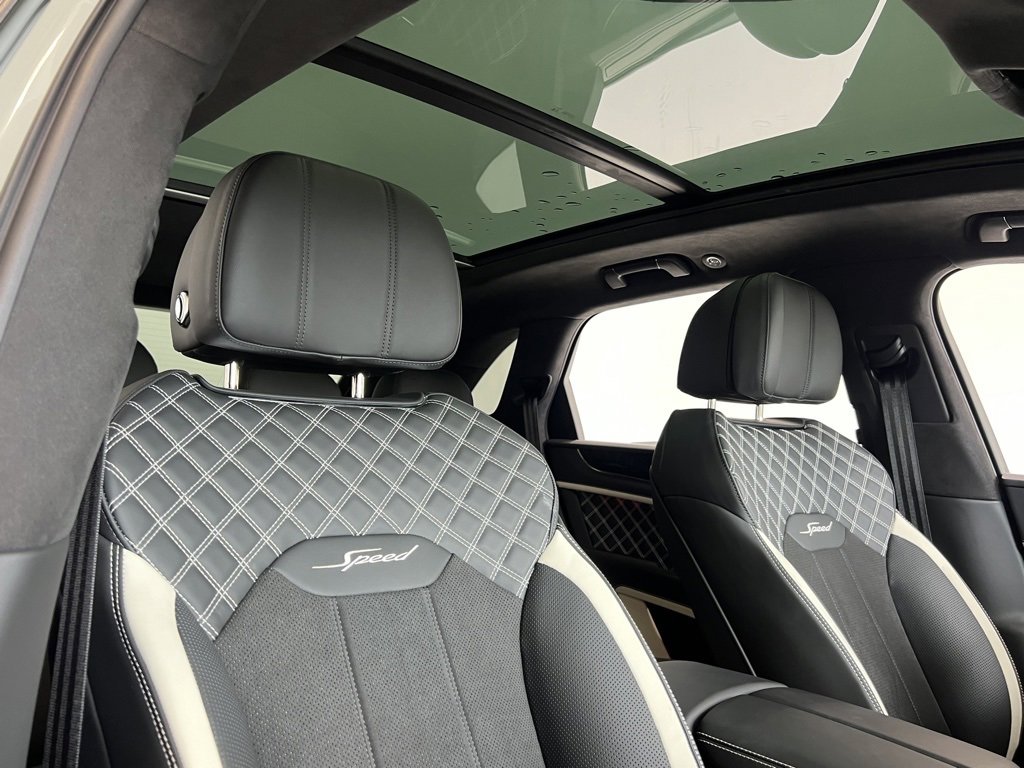 Used 2023 Bentley Bentayga Speed image 28