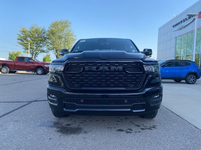 New 2026 RAM 1500 4x4 Crew Cab video 2