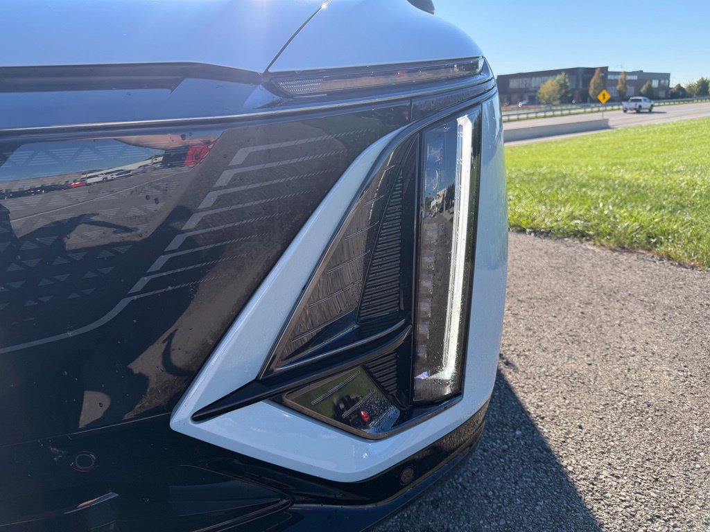 Certified 2024 Cadillac Lyriq Sport AWD/4WD image 10