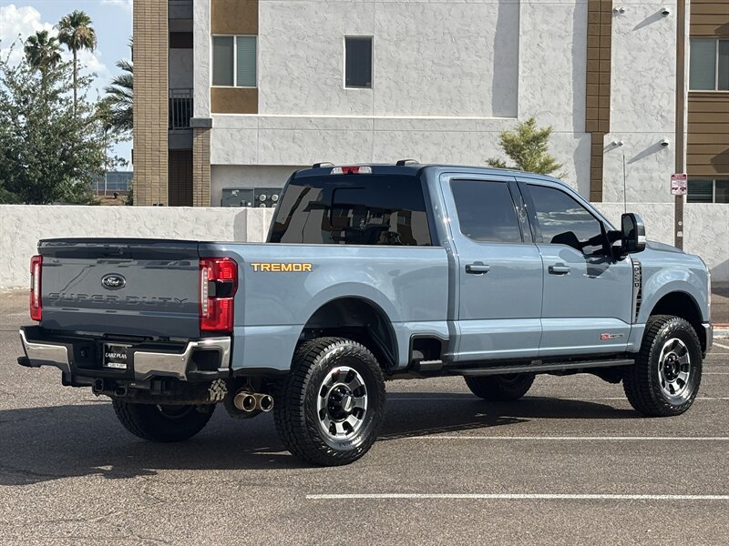 Used 2023 Ford F250 Lariat w/ Lariat Ultimate Package AWD/4WD image 4