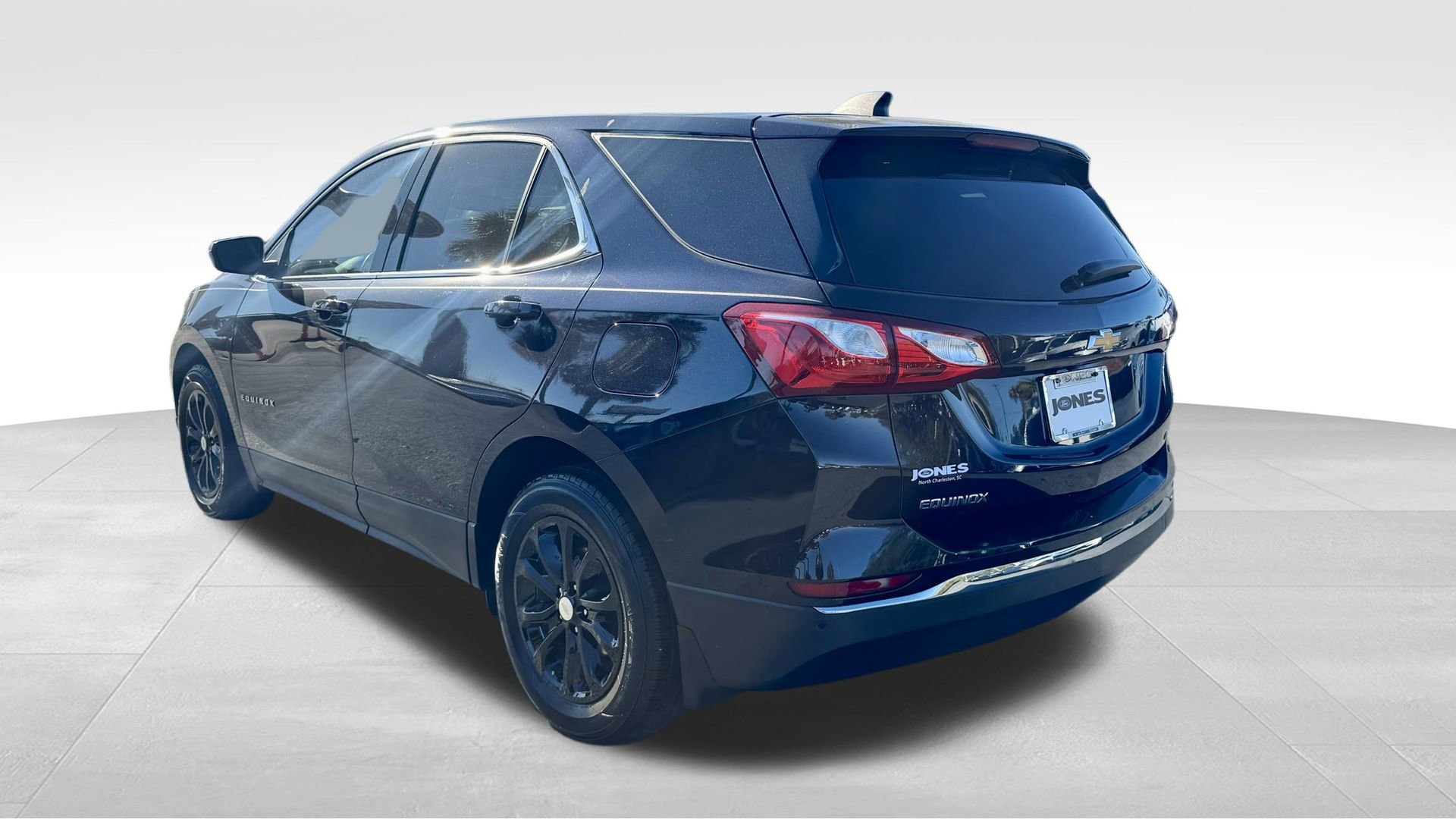 Used 2020 Chevrolet Equinox LT image 16