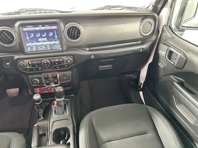 Used 2023 Jeep Wrangler Unlimited Rubicon 4xe w/ Cold Weather Group AWD/4WD image 22
