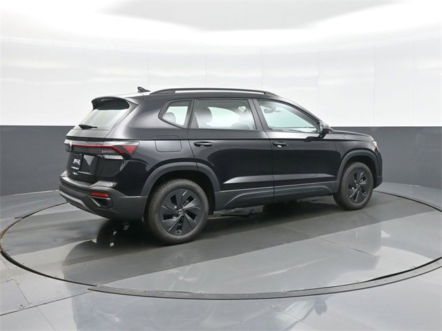 New 2026 Volkswagen Taos S image 7