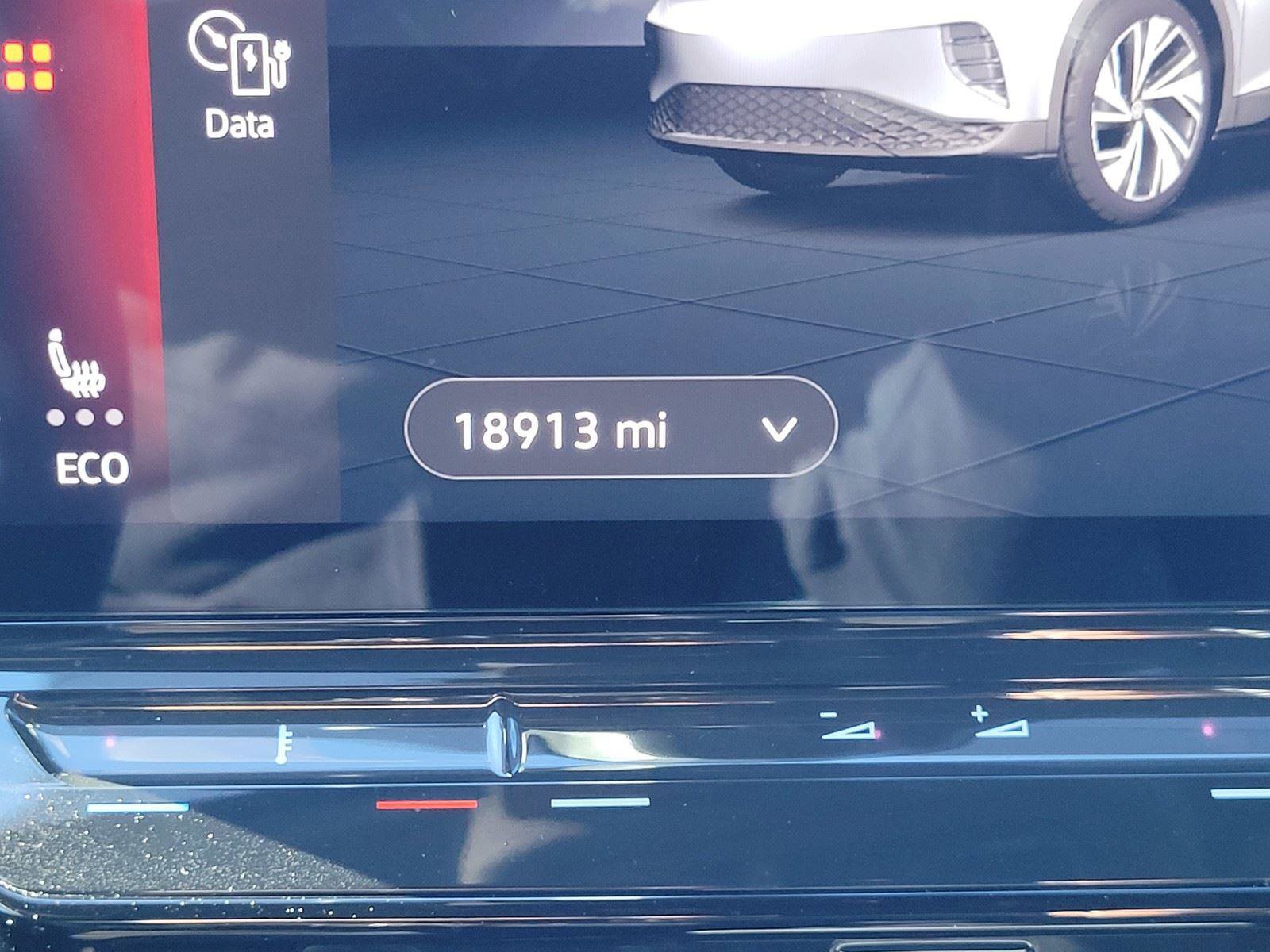 Certified 2023 Volkswagen ID.4 Pro S image 30