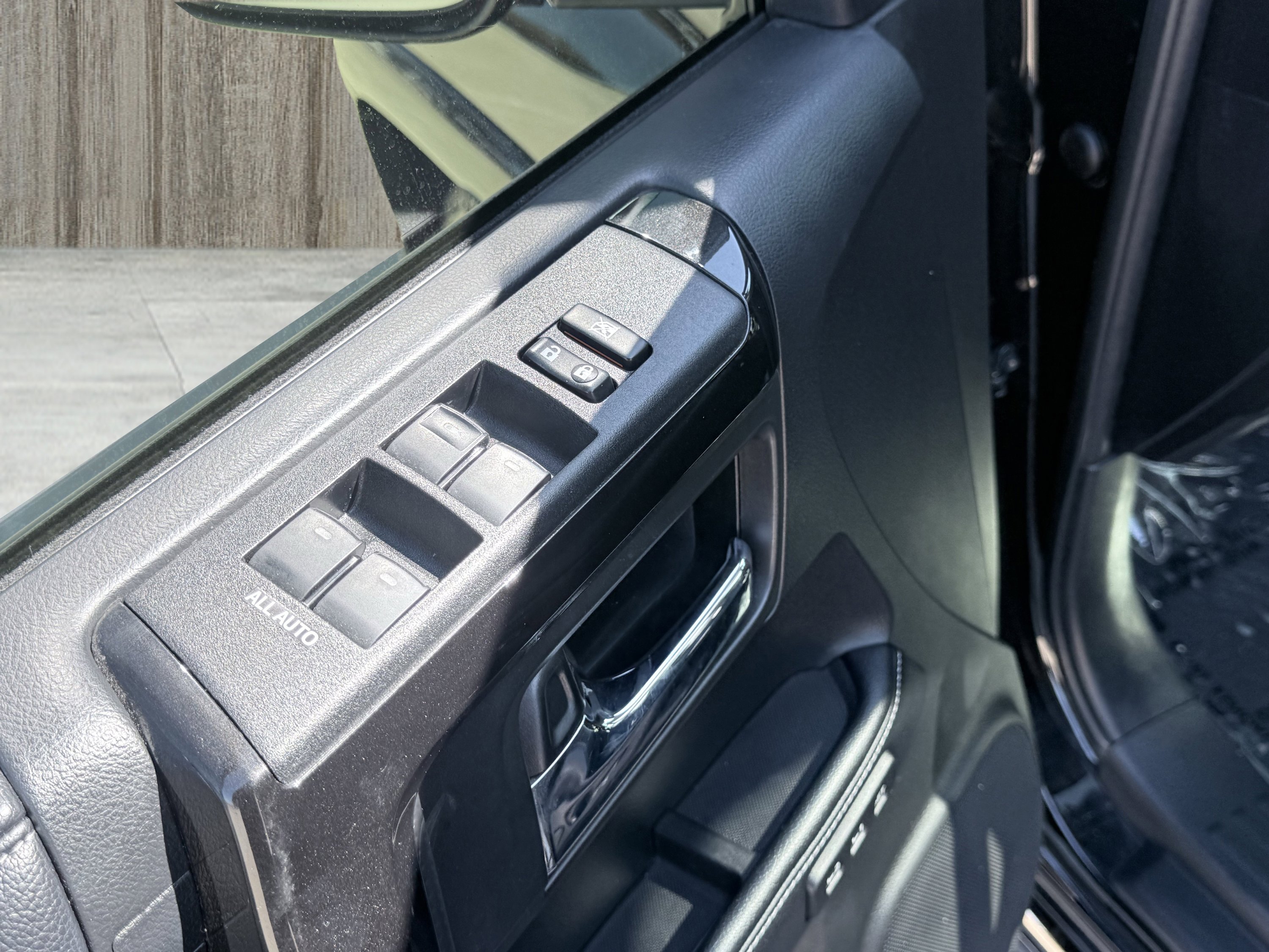 Used 2019 Toyota 4Runner Limited image 23