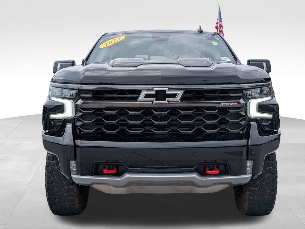 Used 2025 Chevrolet Silverado 1500 ZR2 w/ Technology Package AWD/4WD image 7