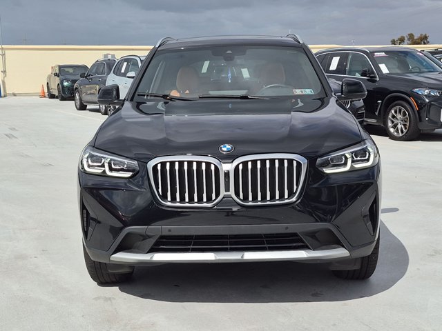 Certified 2024 BMW X3 xDrive30i w/ Premium Package AWD/4WD image 2