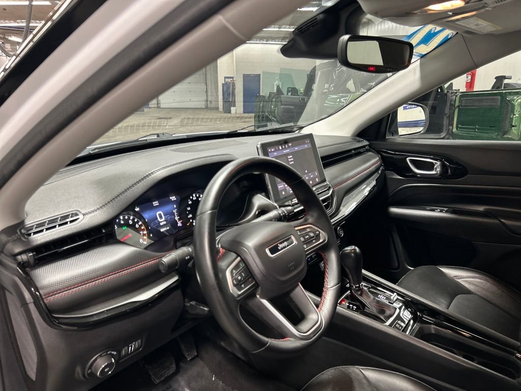 Used 2022 Jeep Compass Trailhawk w/ Trailhawk Convenience Group image 14