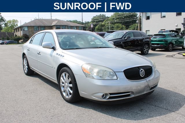 Used 2007 Buick Lucerne CXS w/ Driver Confidence Package FWD image 2