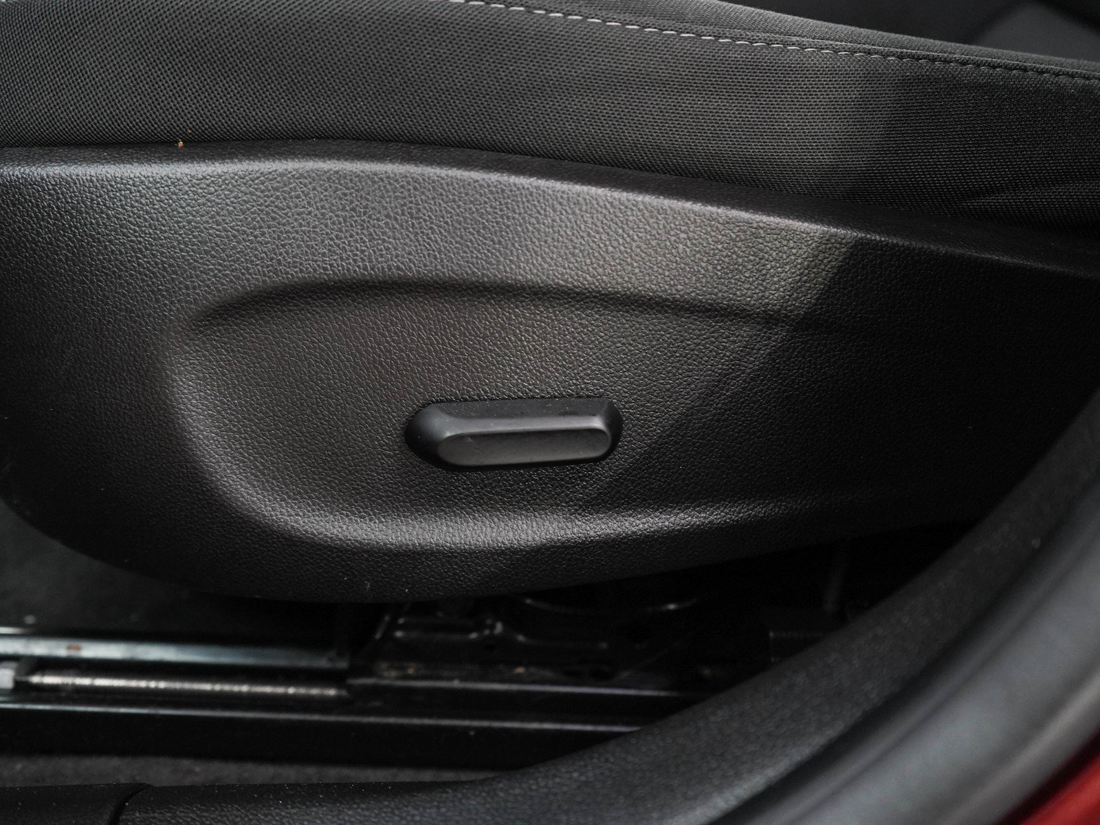 Used 2015 Chevrolet Cruze LT FWD image 25