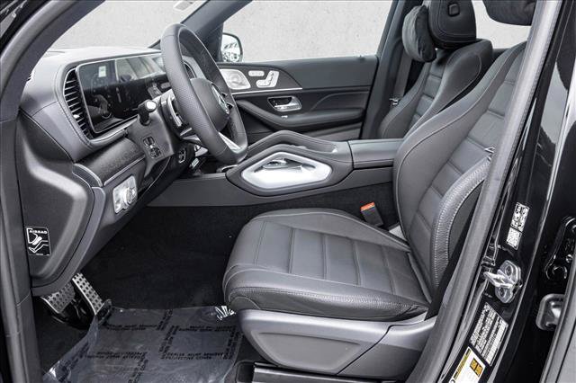 New 2026 Mercedes-Benz GLS 580 4MATIC image 11