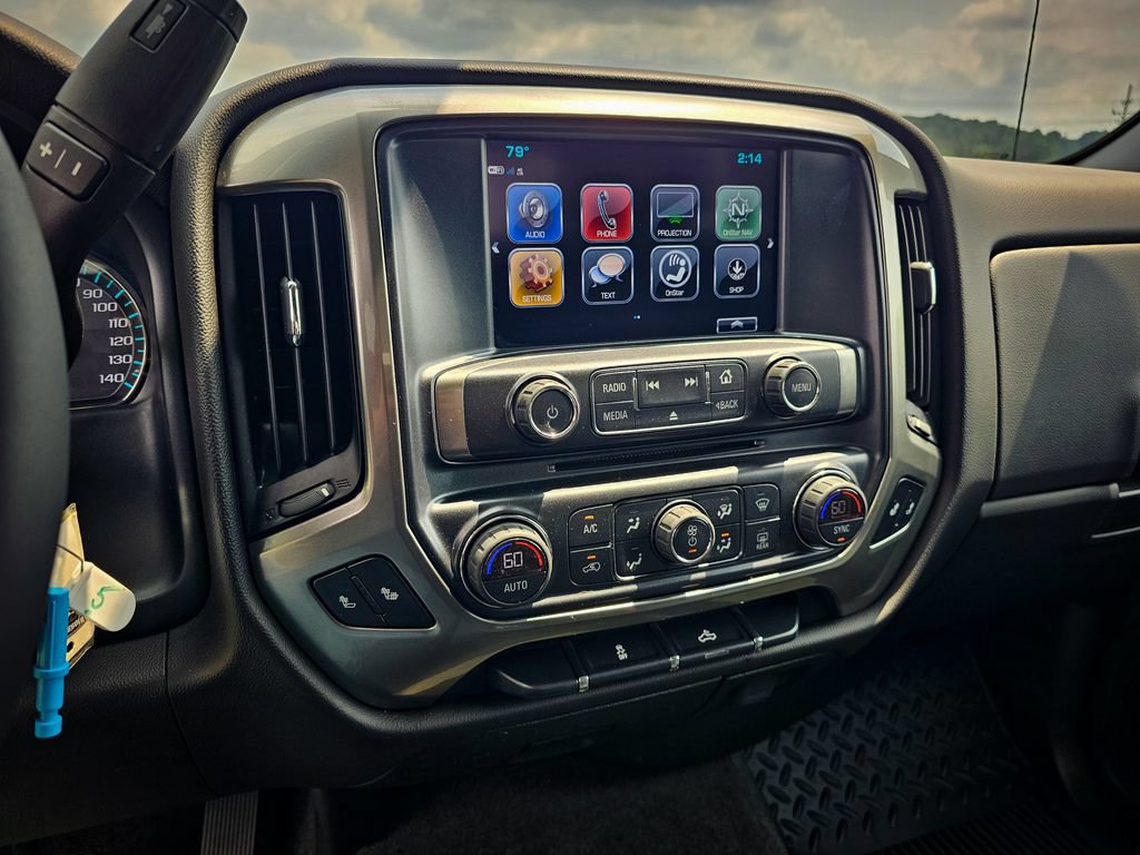 Used 2018 Chevrolet Silverado 1500 LT w/ All Star Edition AWD/4WD image 20