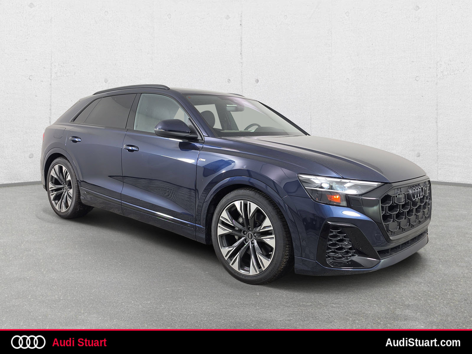 New 2026 Audi Q8 Premium Plus