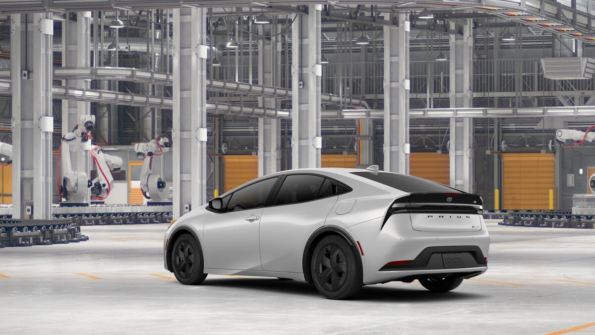 New 2026 Toyota Prius Plug-In Hybrid image 7