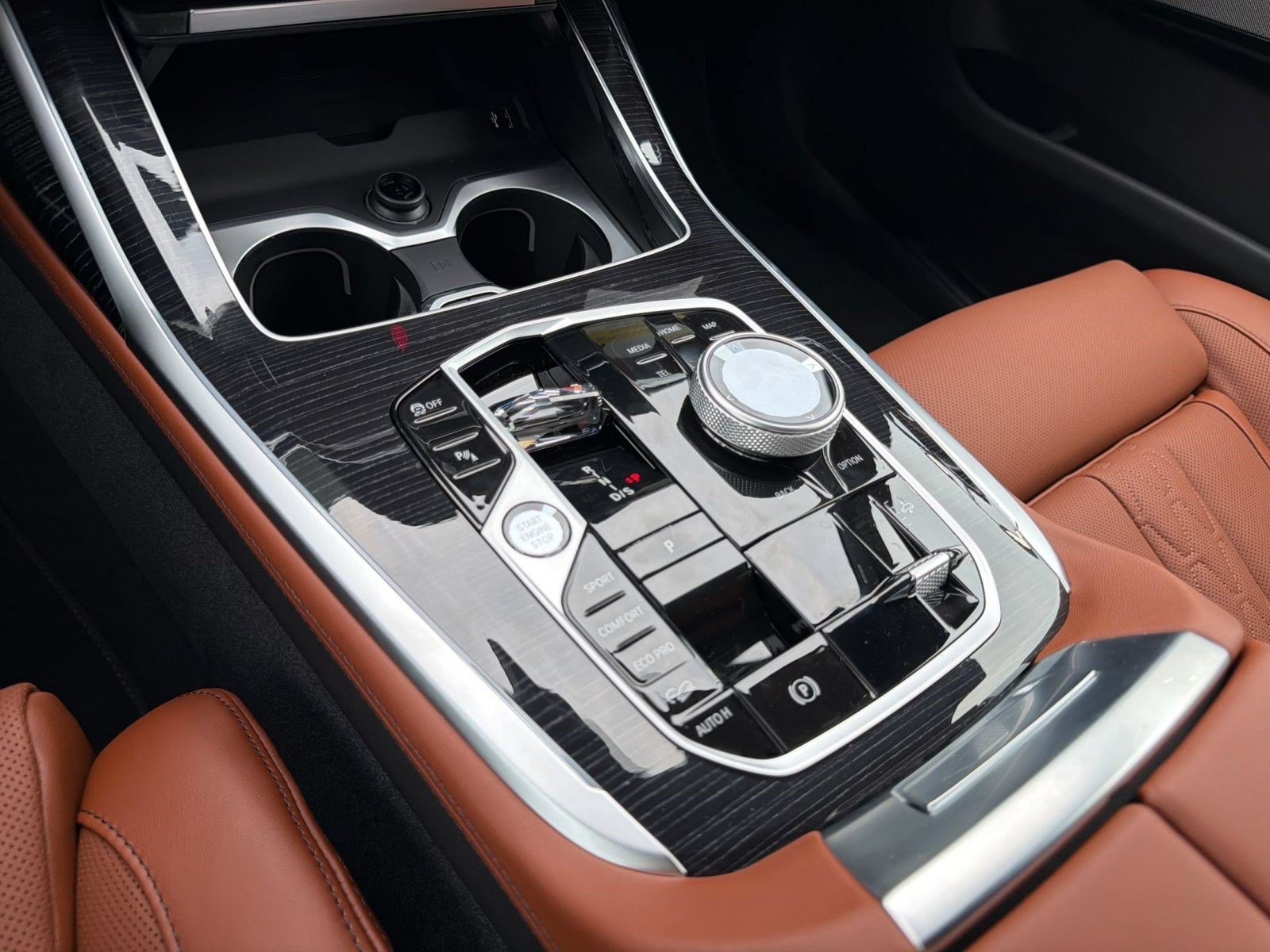 New 2027 BMW X7 xDrive40i w/ Executive Package AWD/4WD image 17