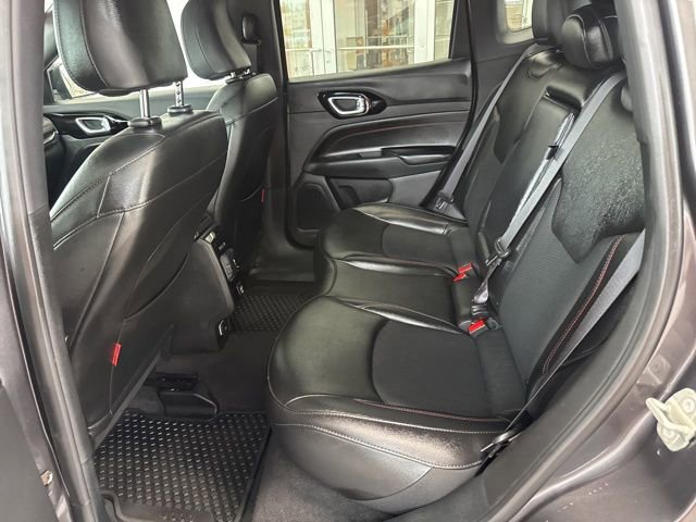 Used 2024 Jeep Compass Trailhawk image 13