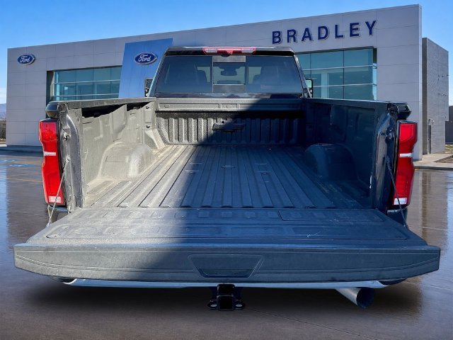 Used 2024 Chevrolet Silverado 3500 LTZ w/ LTZ Plus Package AWD/4WD image 9