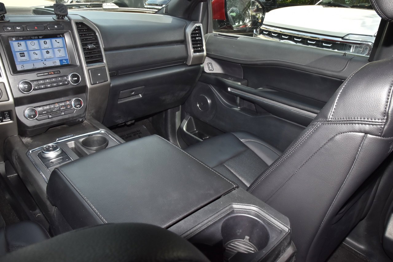 Used 2019 Ford Expedition XLT AWD/4WD image 18