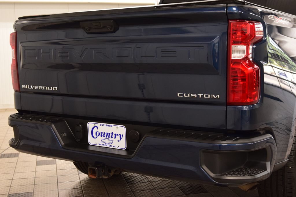 Used 2023 Chevrolet Silverado 1500 Custom AWD/4WD image 19