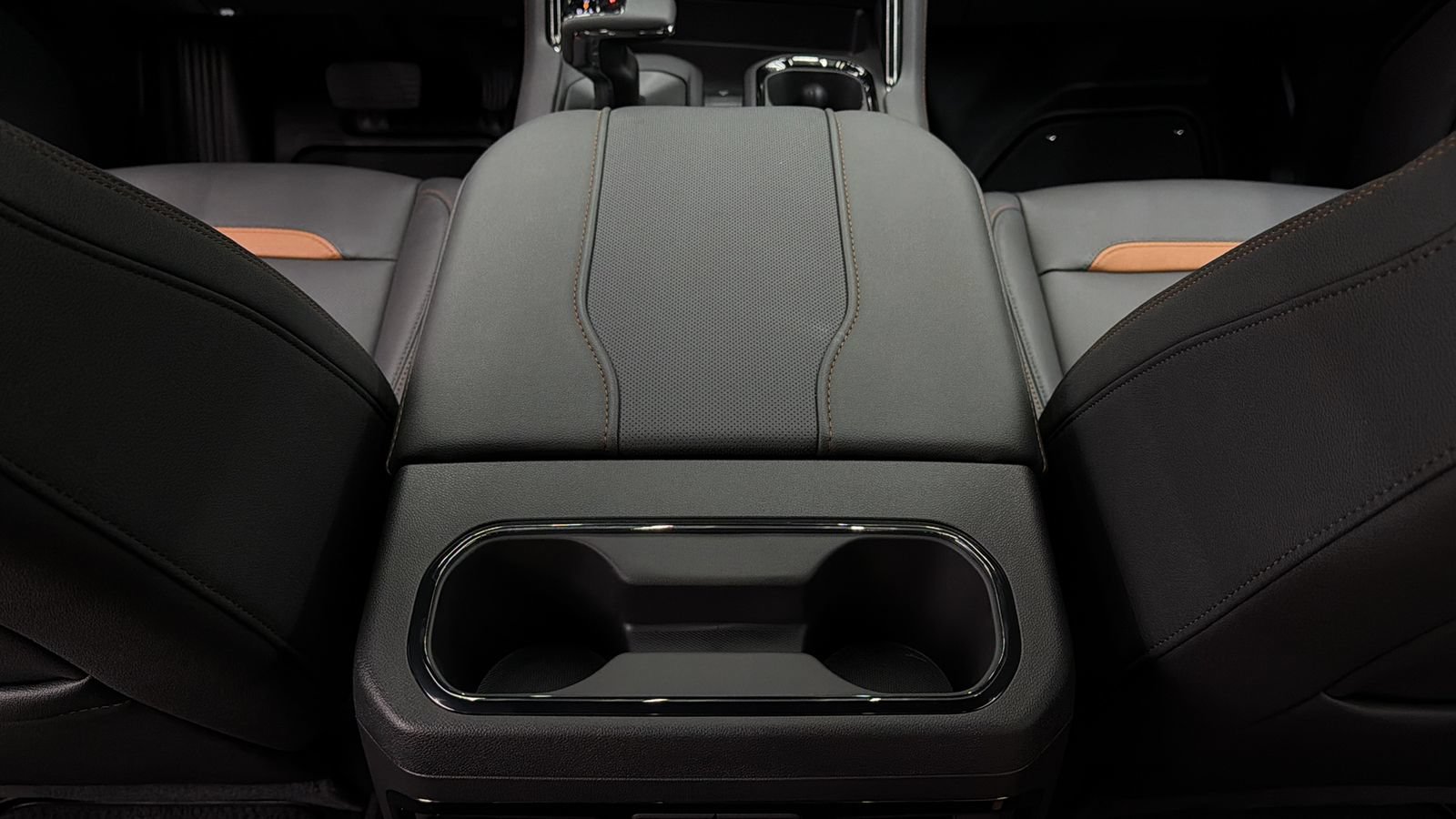 Used 2026 GMC Sierra 1500 AT4 w/ AT4 Premium Package AWD/4WD image 38