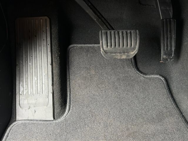 New 2026 Jeep Grand Cherokee Altitude image 18