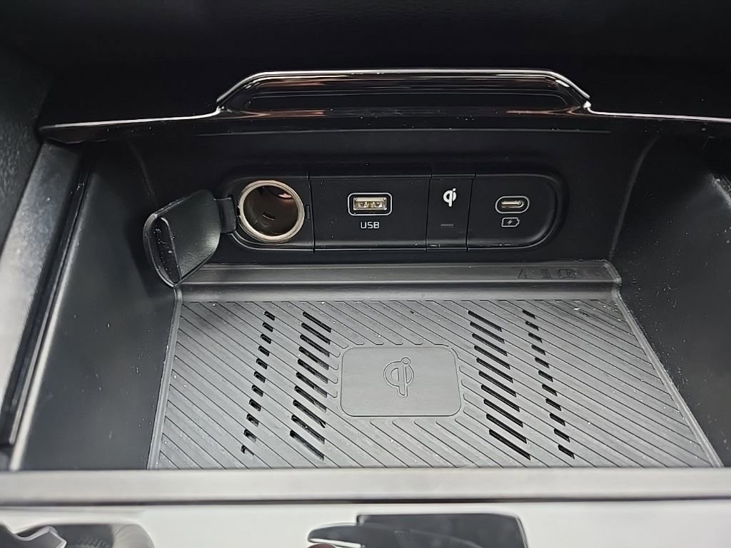 Used 2023 Kia Sportage EX w/ EX Premium Package image 26