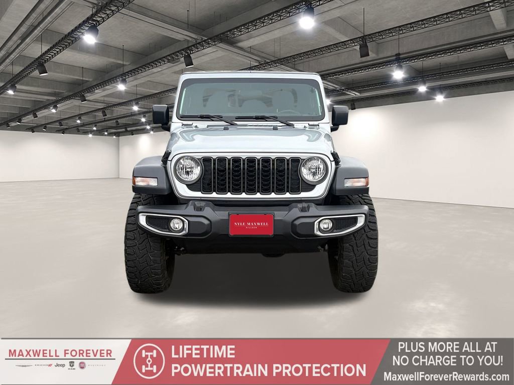 Used 2024 Jeep Gladiator Sport image 18