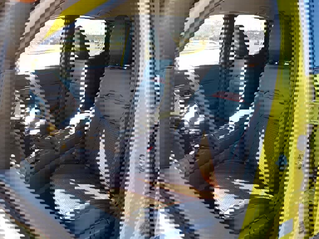 New 2026 Nissan Kicks SR w/ Cold Weather Package image 4