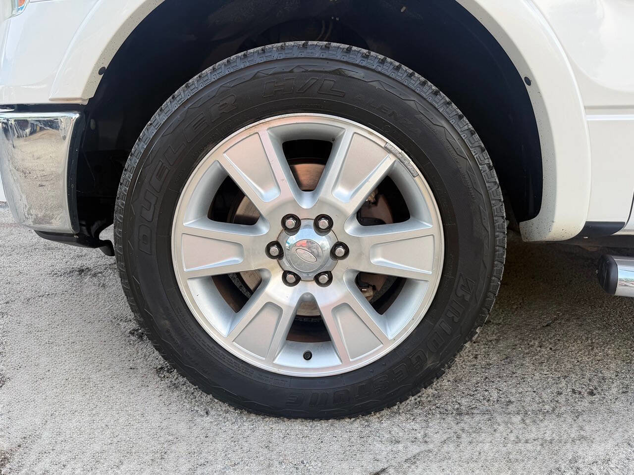 Used 2010 Ford F150 Lariat RWD image 28