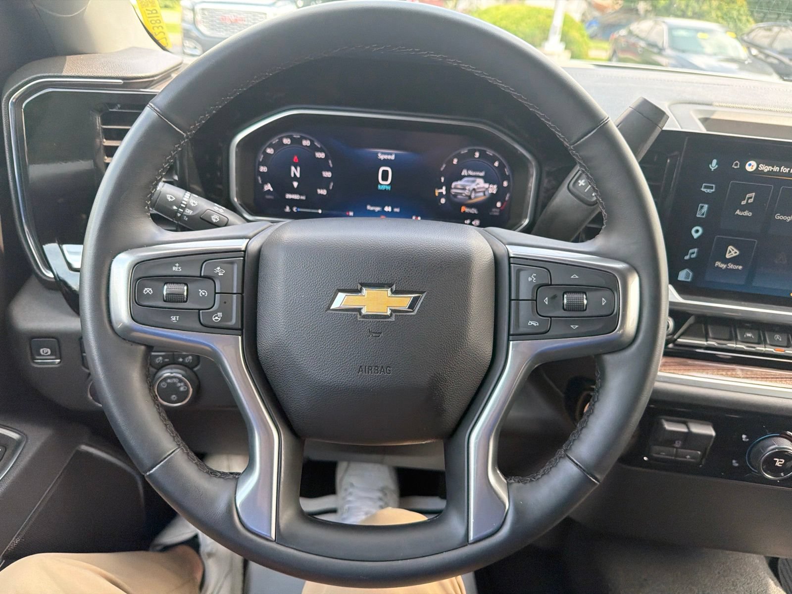 Used 2026 Chevrolet Silverado 1500 LT AWD/4WD image 13