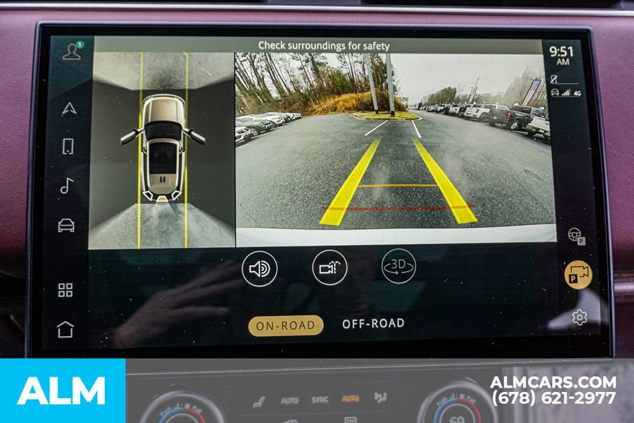 Used 2023 Land Rover Range Rover SE image 36