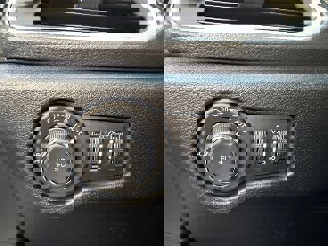 New 2026 Chrysler Pacifica Select image 35