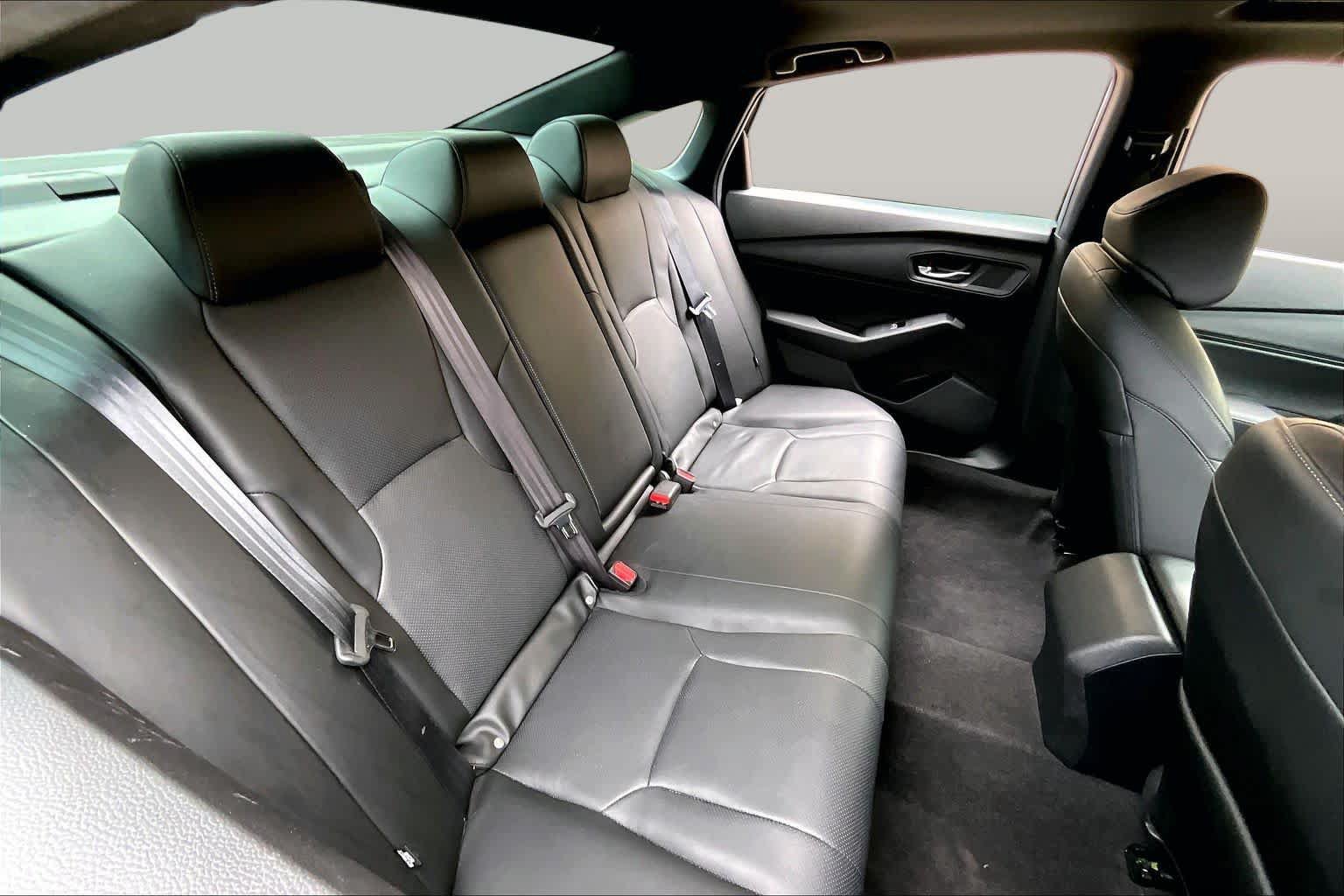 Used 2024 Honda Accord Sport image 19