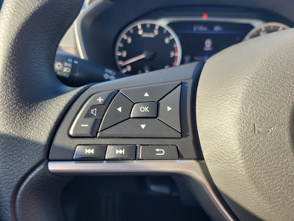 New 2026 Nissan Altima 2.5 SV FWD image 17